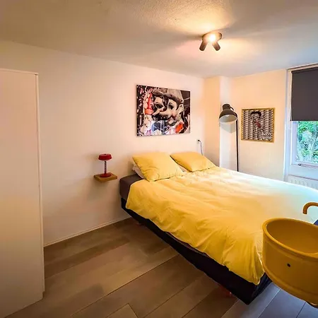 Bed & Breakfast Private Art House Next To The Dunes, Beach And Forest *